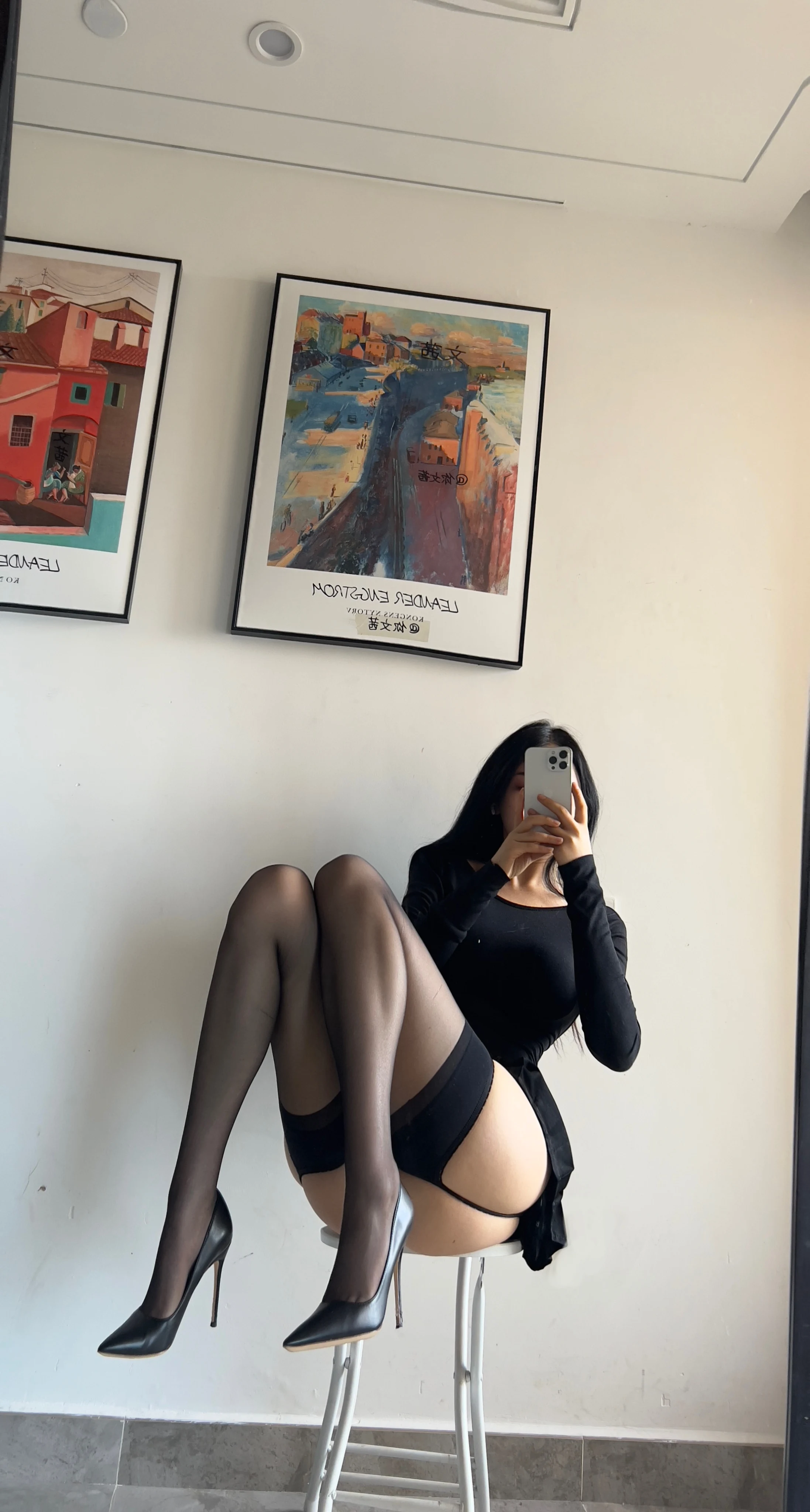 Cool文茜 – 吊带黑色 19P